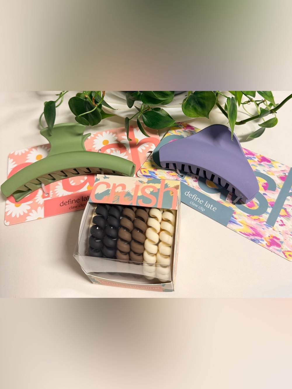 Crush Matte Green & Lavender Hair Claw Clips + Neutral Coil Bundle